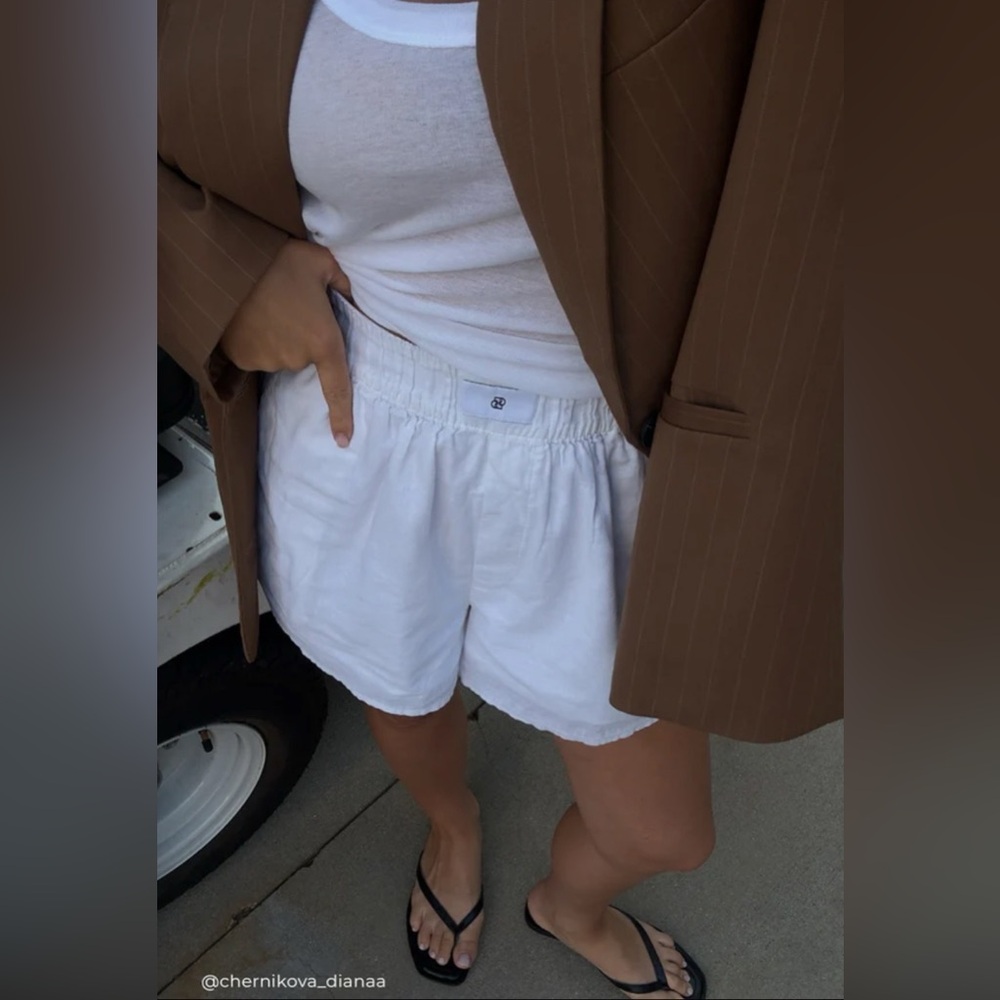 ISO Dissh White Rhea Short